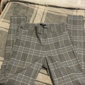 Simply Vera wang plaid pants